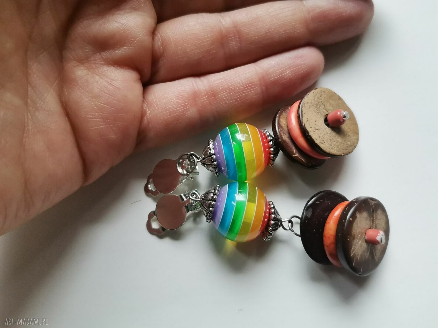 Klipsy tęczowe boho Frida - lekkie, kolorowe (bez przekłuwania)