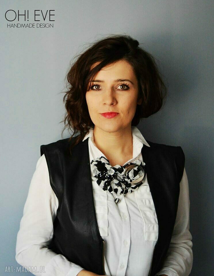 THE WHITE STRIPES - naszyjnik handmade w czarno-białe paski