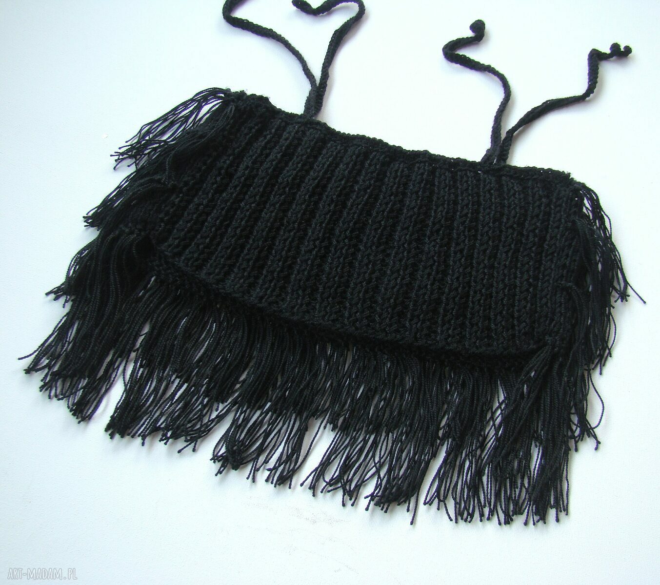 Czarny top z frędzlami - letnia bluzka handmade