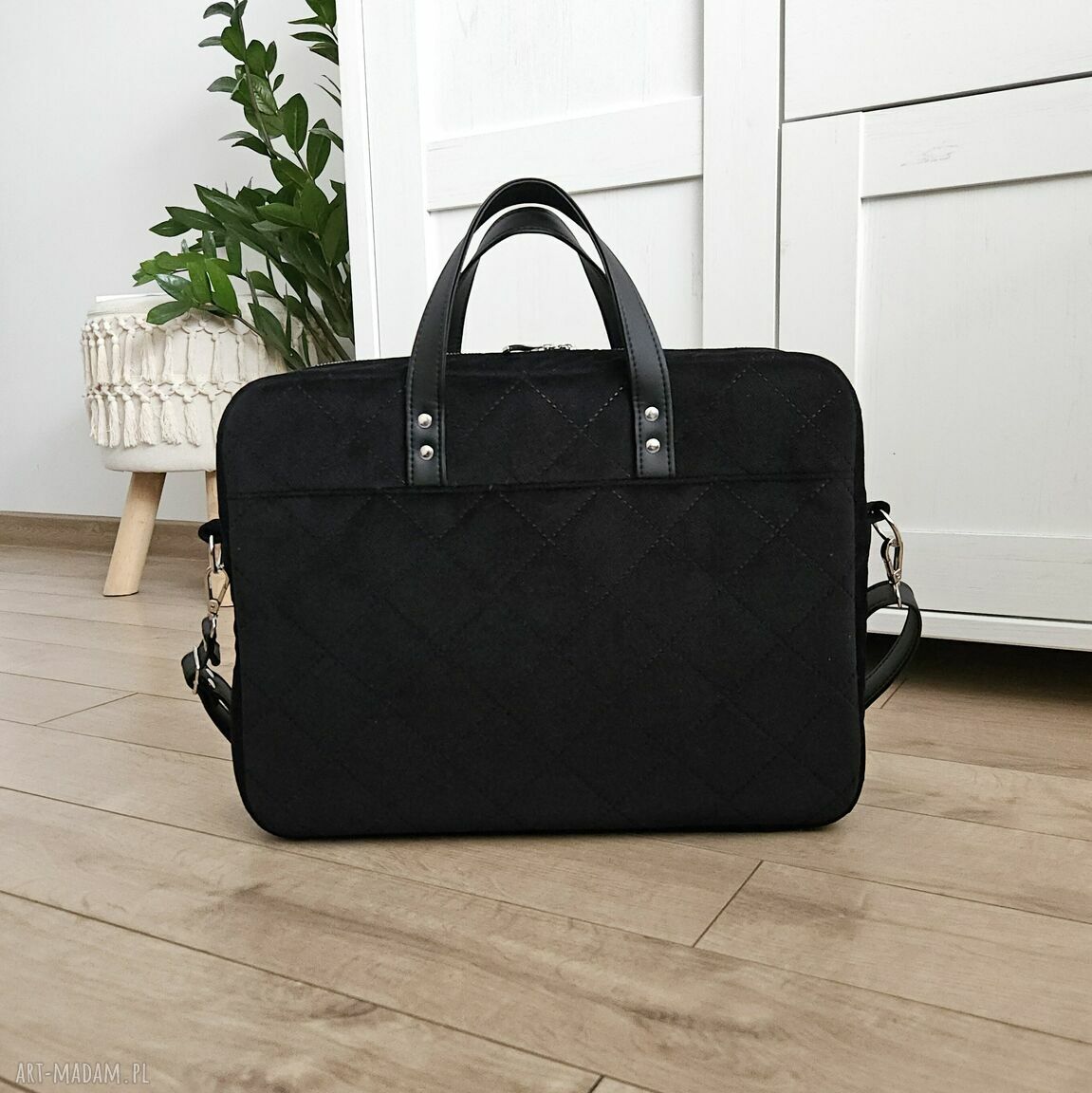 na laptopa: Torba biznesowa Melania czarna Ręczne wykonanie