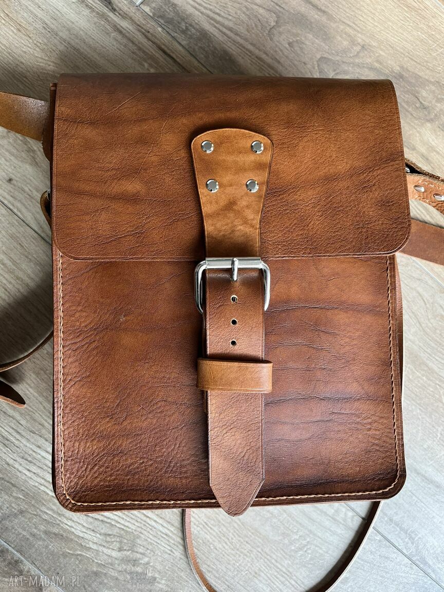 na ramię: Torba brązowa na ramie format A4 ze skóry uszyta. ręcznie robione