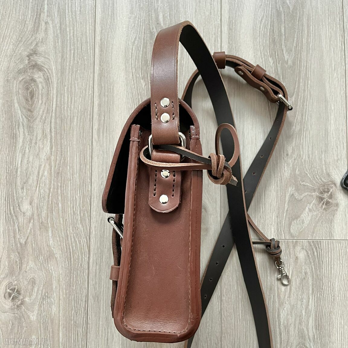 na ramię: Torba brązowa na ramię ze skóry ręcznie uszyta. Handmade