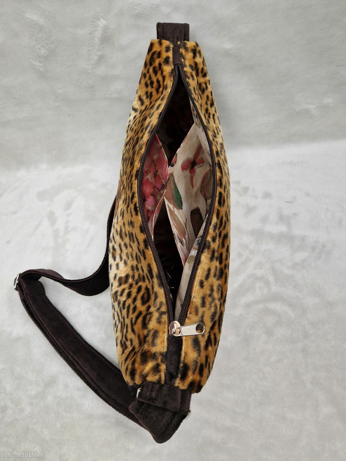 Torba crossbody LUNA - motyw panterki, ręcznie szyta na ramię