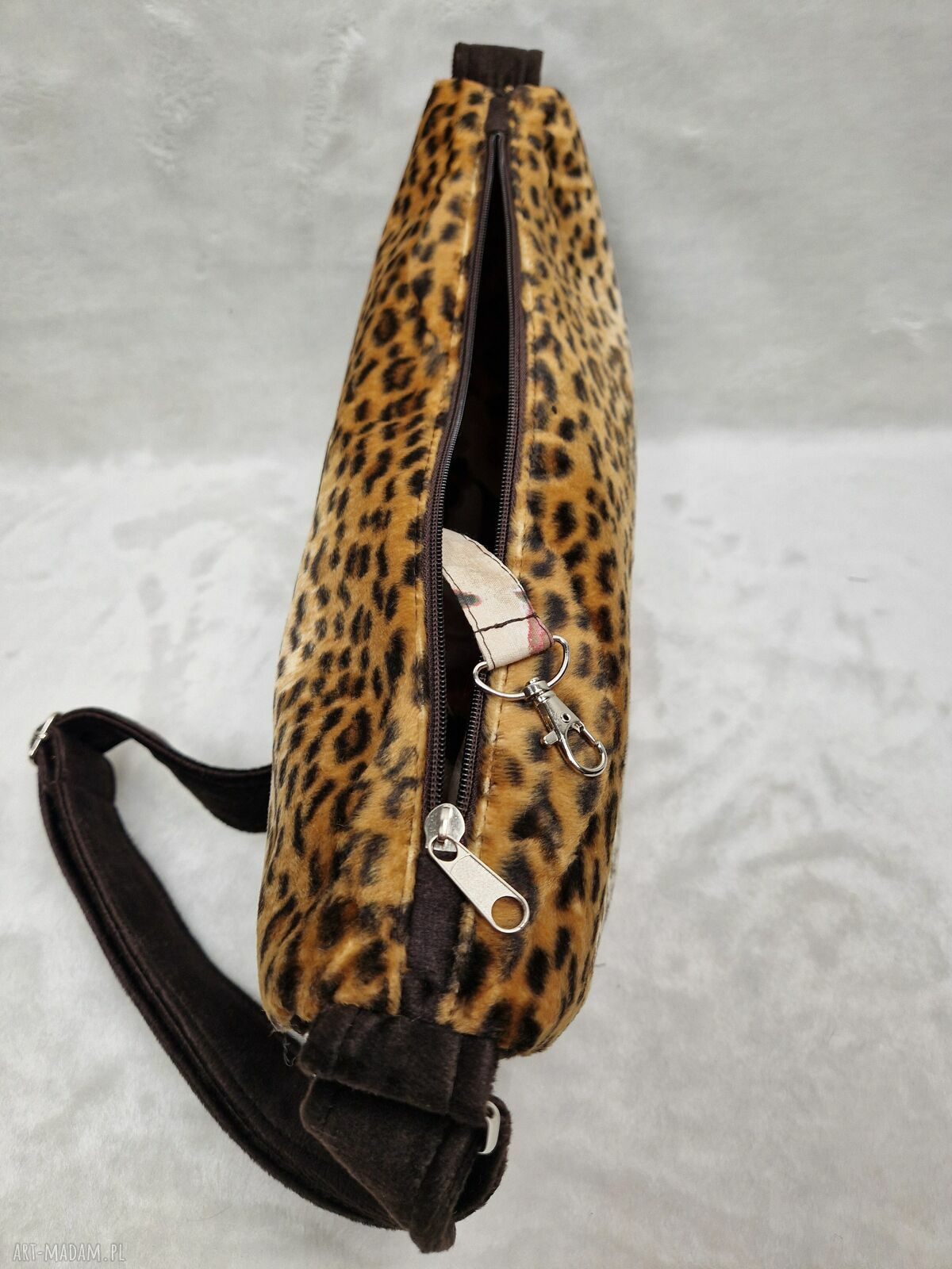 Torba crossbody LUNA - motyw panterki, ręcznie szyta na ramię