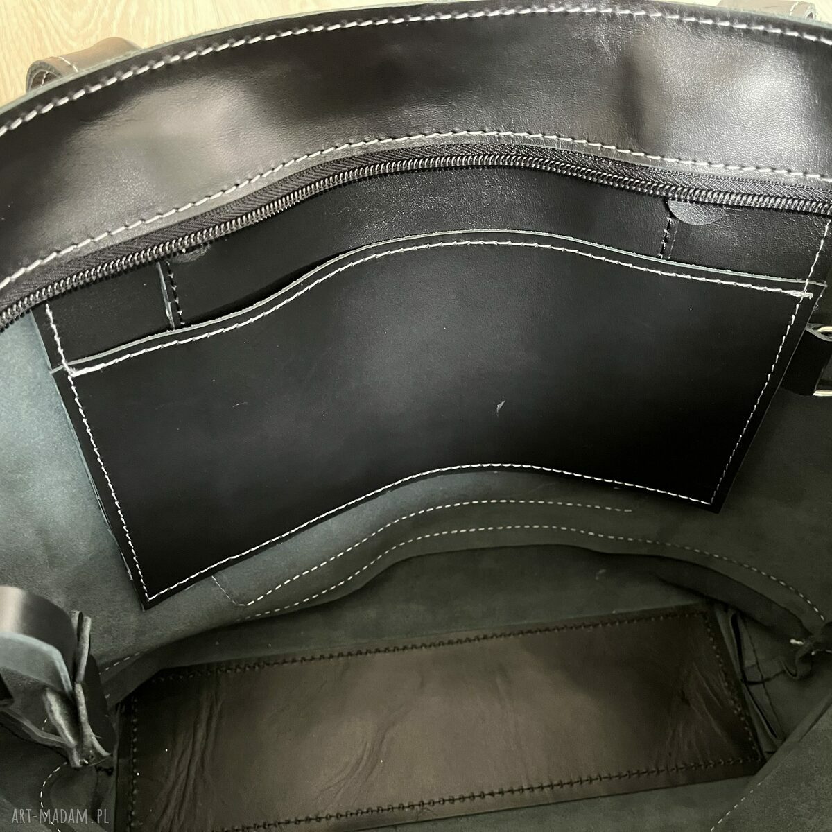 na ramię: Torba czarna Schopperka na ramię ze skóry. handmade