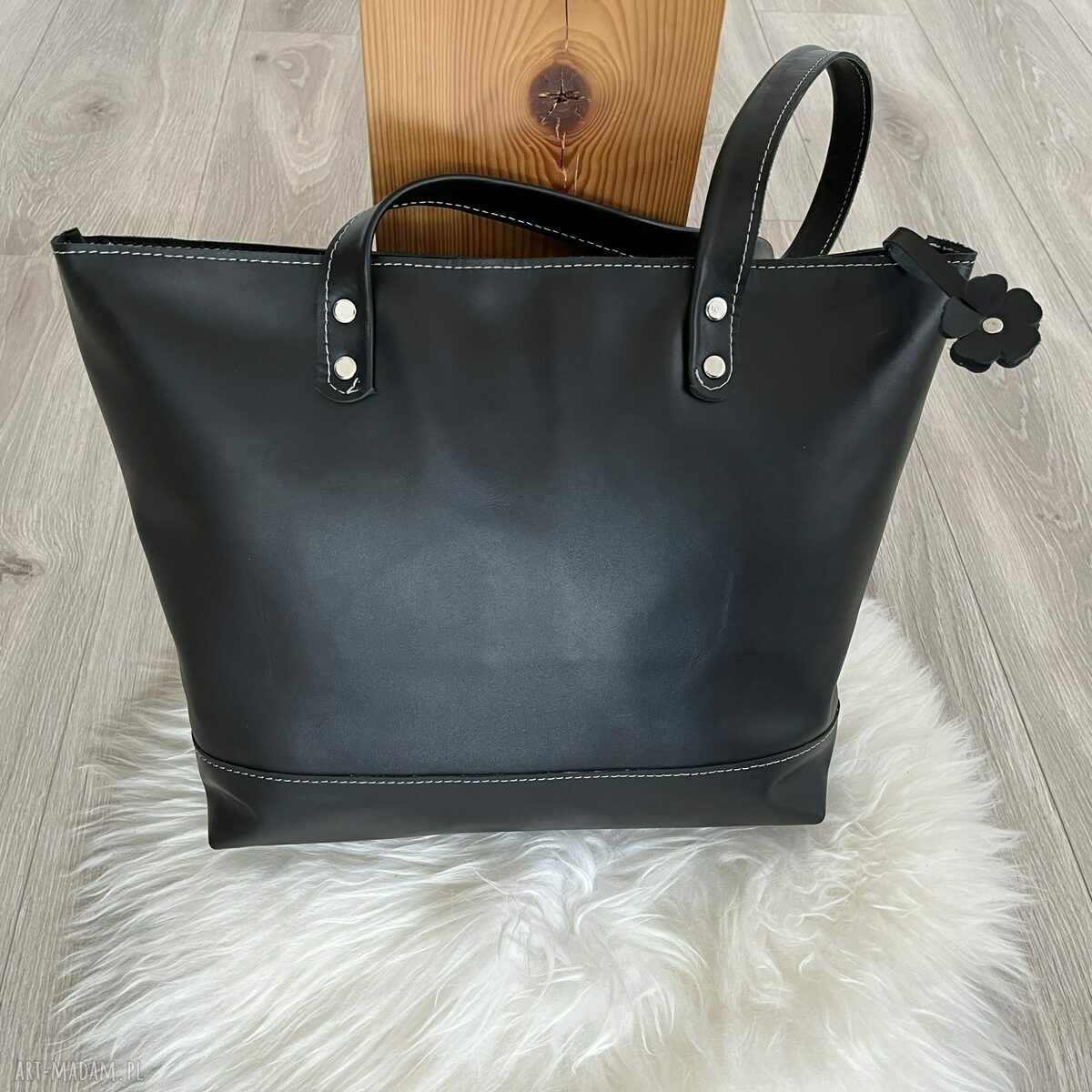 na ramię: Torba czarna Schopperka na ramię ze skóry. handmade