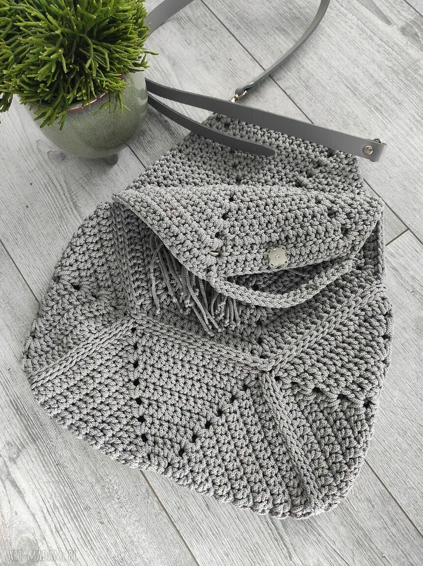 Szara torba ze sznurka na ramię - szydełkowa torebka handmade zapinana na magnes