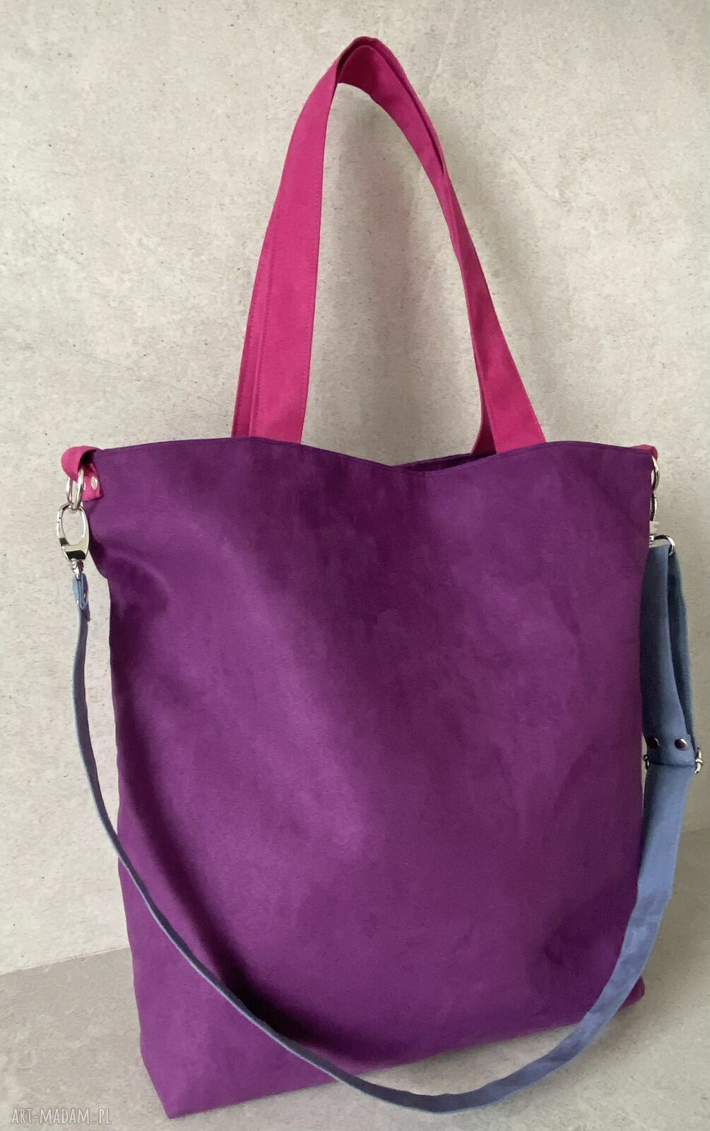 Torba hobo XXL na ramię z wegańskiej alcantary - fiolet, fuksja i szaroniebieski, A4+