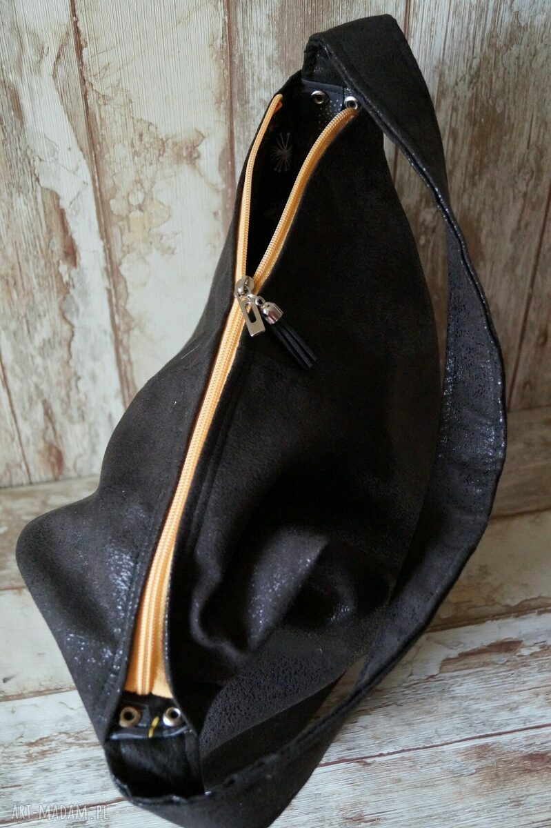 Torba hobo na ramię z ekozamszu antycznego (czarno-brązowa)