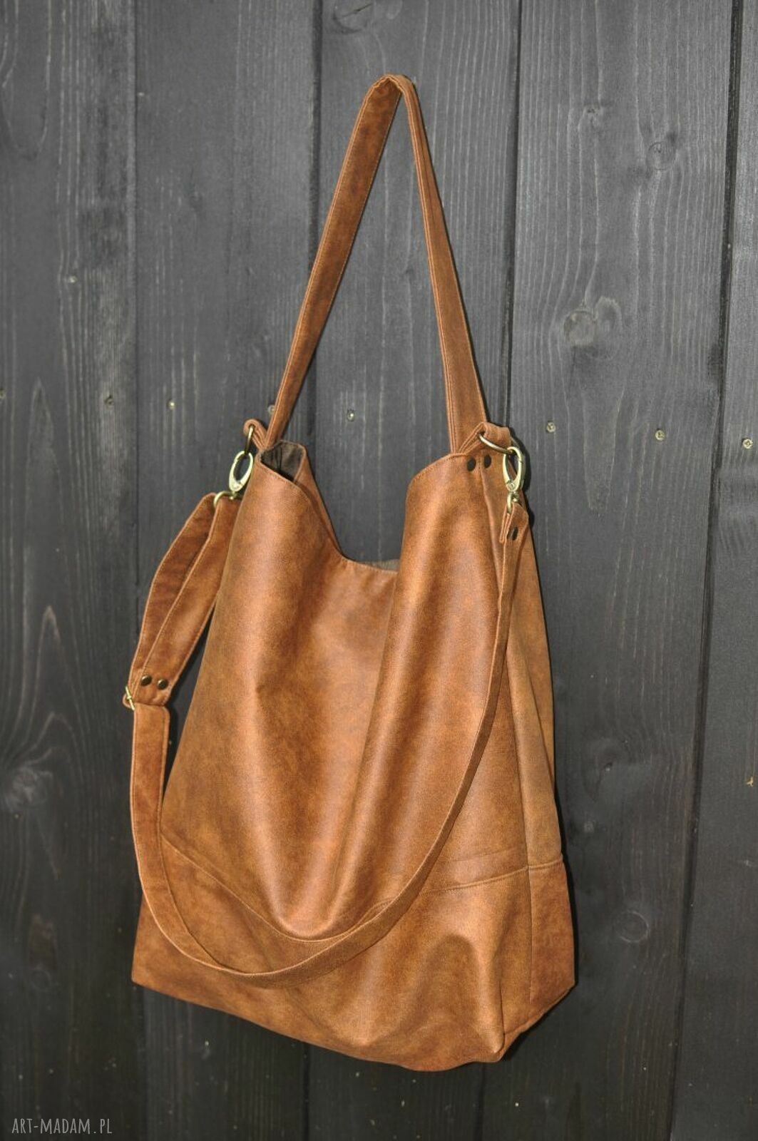 Pojemna torba hobo XXL w kolorze koniakowym