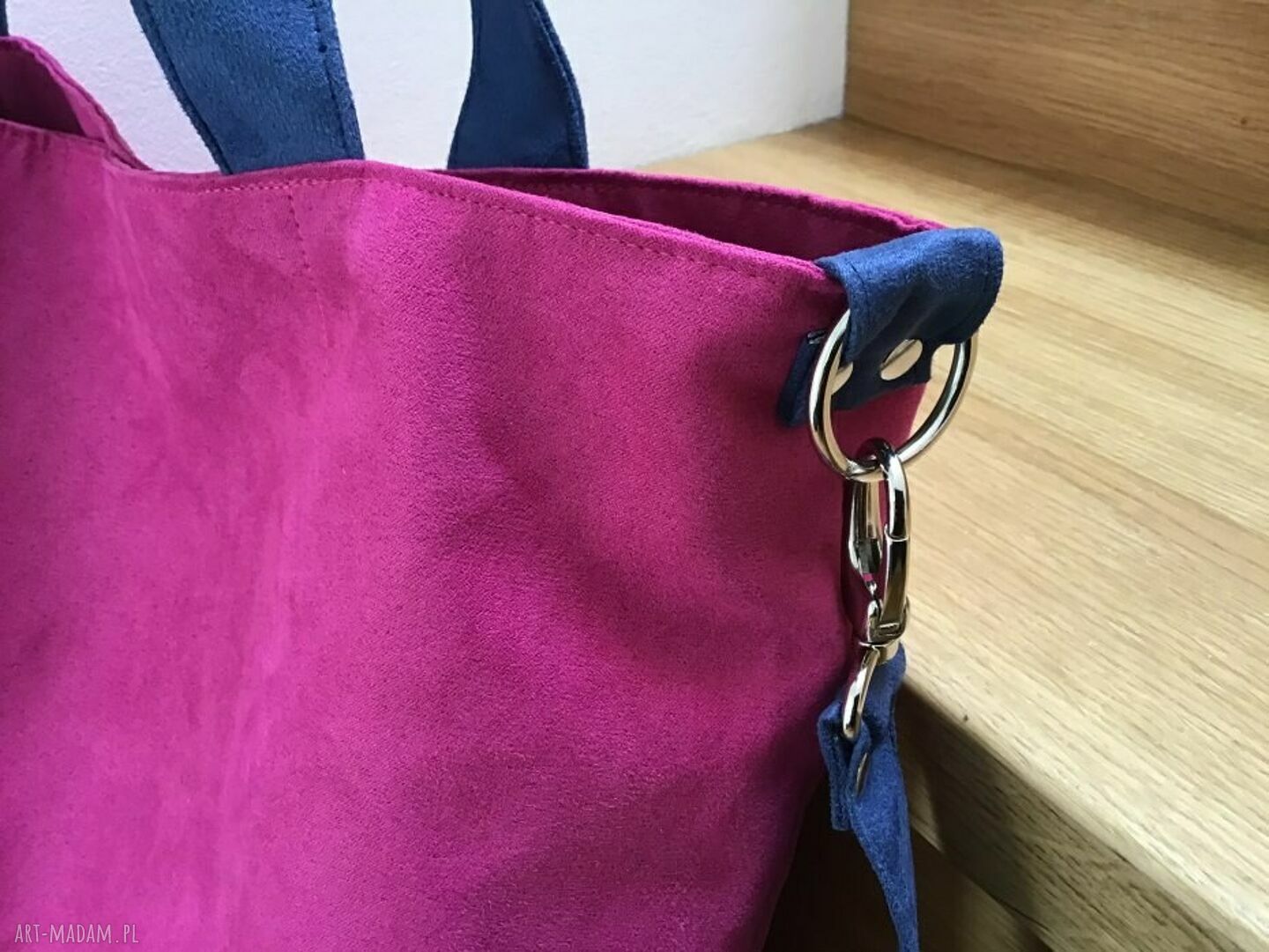 Torba hobo fuksja kobalt na ramię - zapinana na magnes