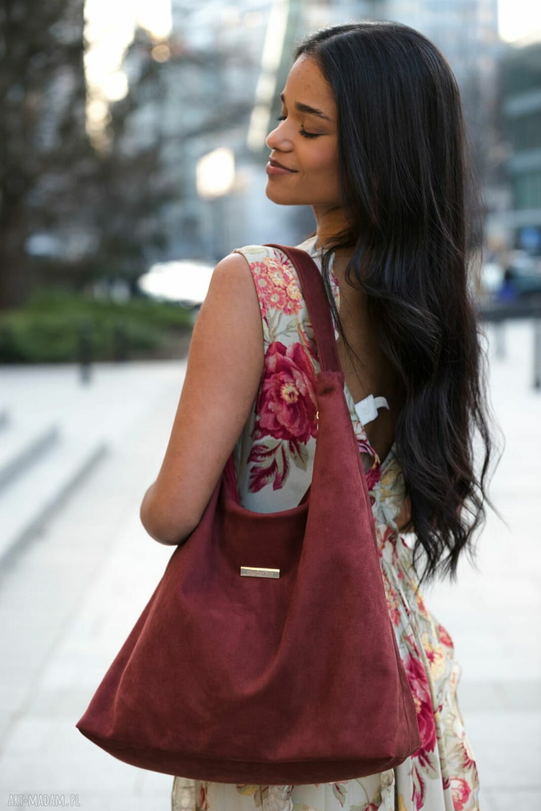 Torba HOBO na ramię - bordo, handmade z ekologicznego nubuku tapicerskiego