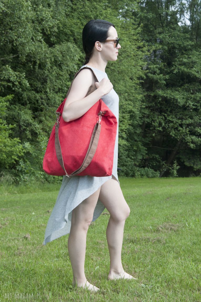 Torba hobo XXL z alcantry na ramię - czerwień i brąz (wegańska)