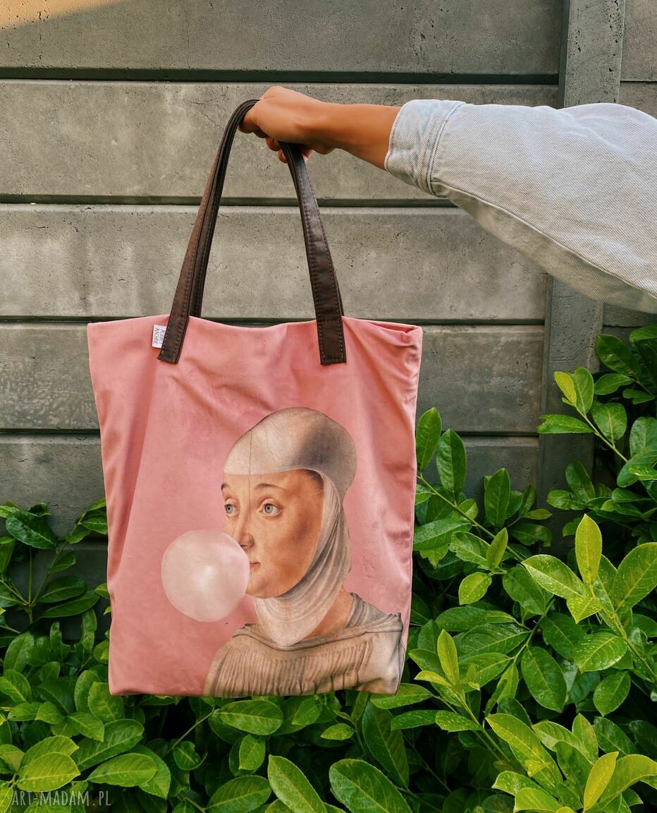 Torba Mr. m x Ravenart „Kobieta z gumą balonową” - jasny róż i uszy ze skóry naturalnej