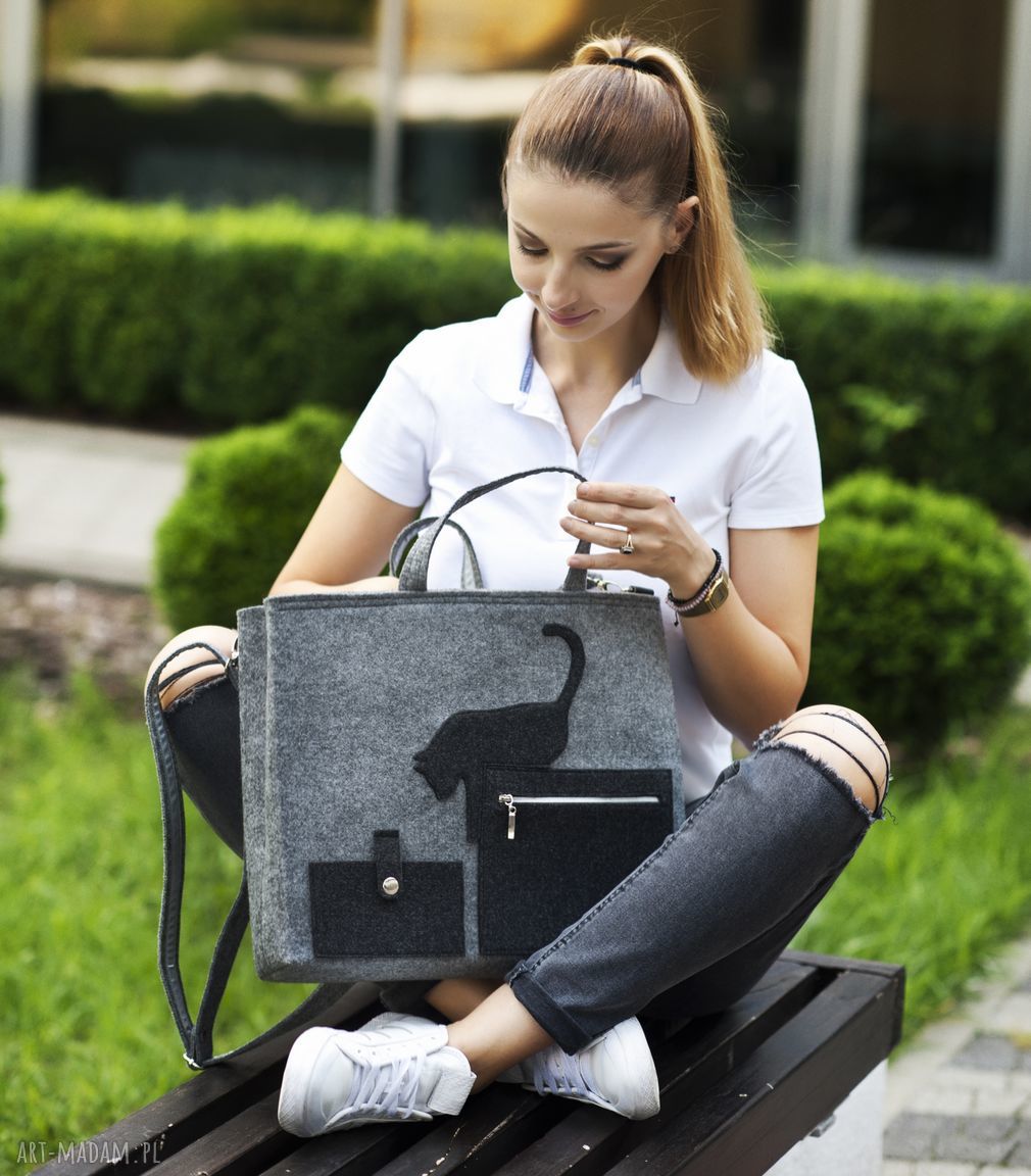 Torba laptopa szara kotkiem laptop laptopówka kot kotek filc