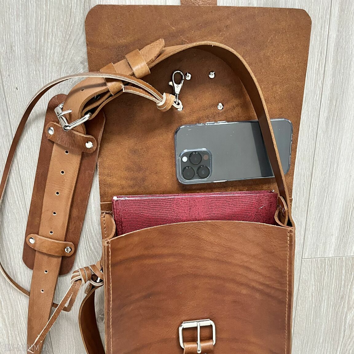 na ramię: Torba ze skóry na ramię format A4 ręcznie uszyta. Handmade