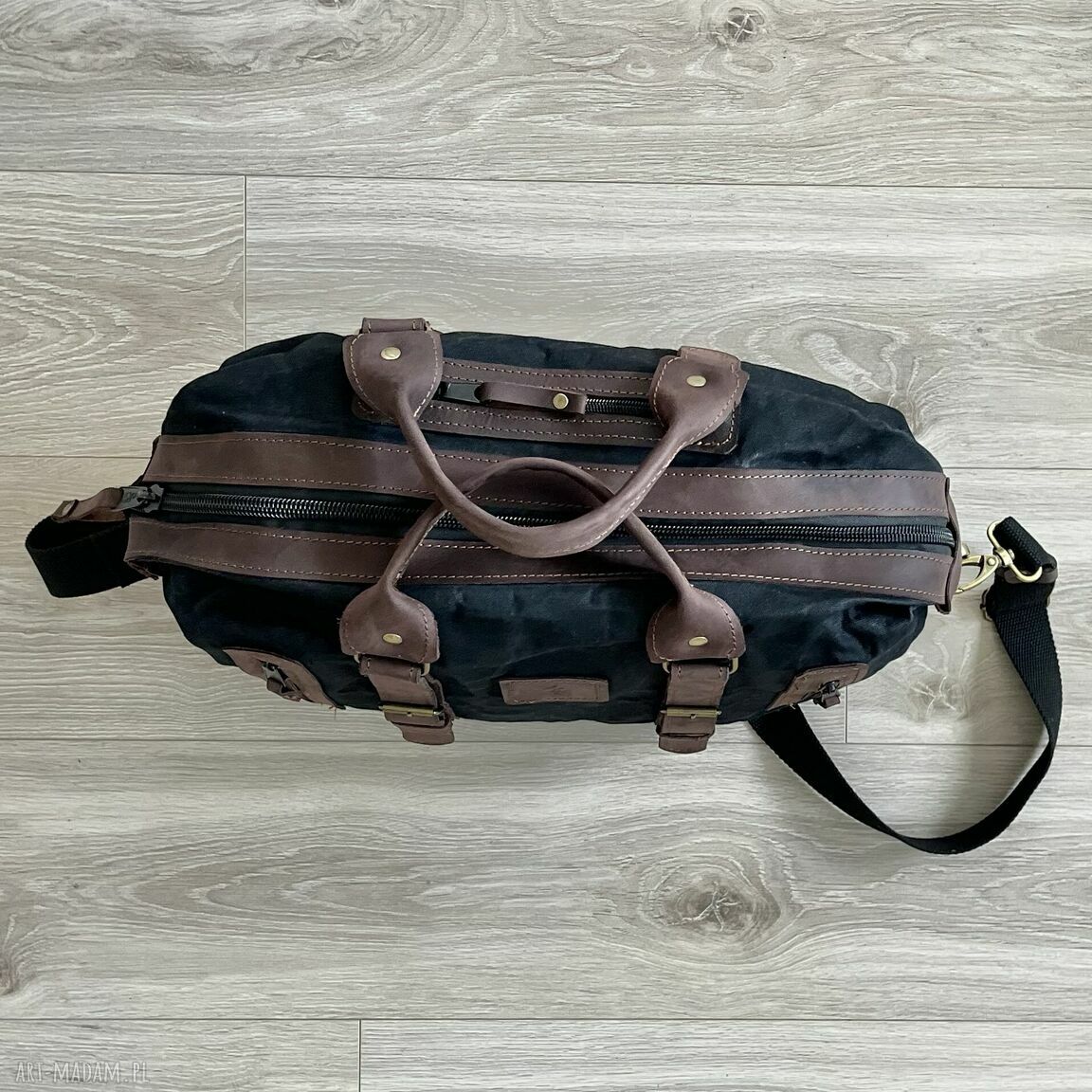 podróżne: Torba podróżna czarno brązowa ze skóry i bawełny woskowanej Vintage