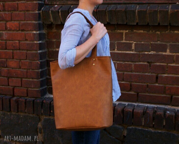 Owal vegan rudy hand made
