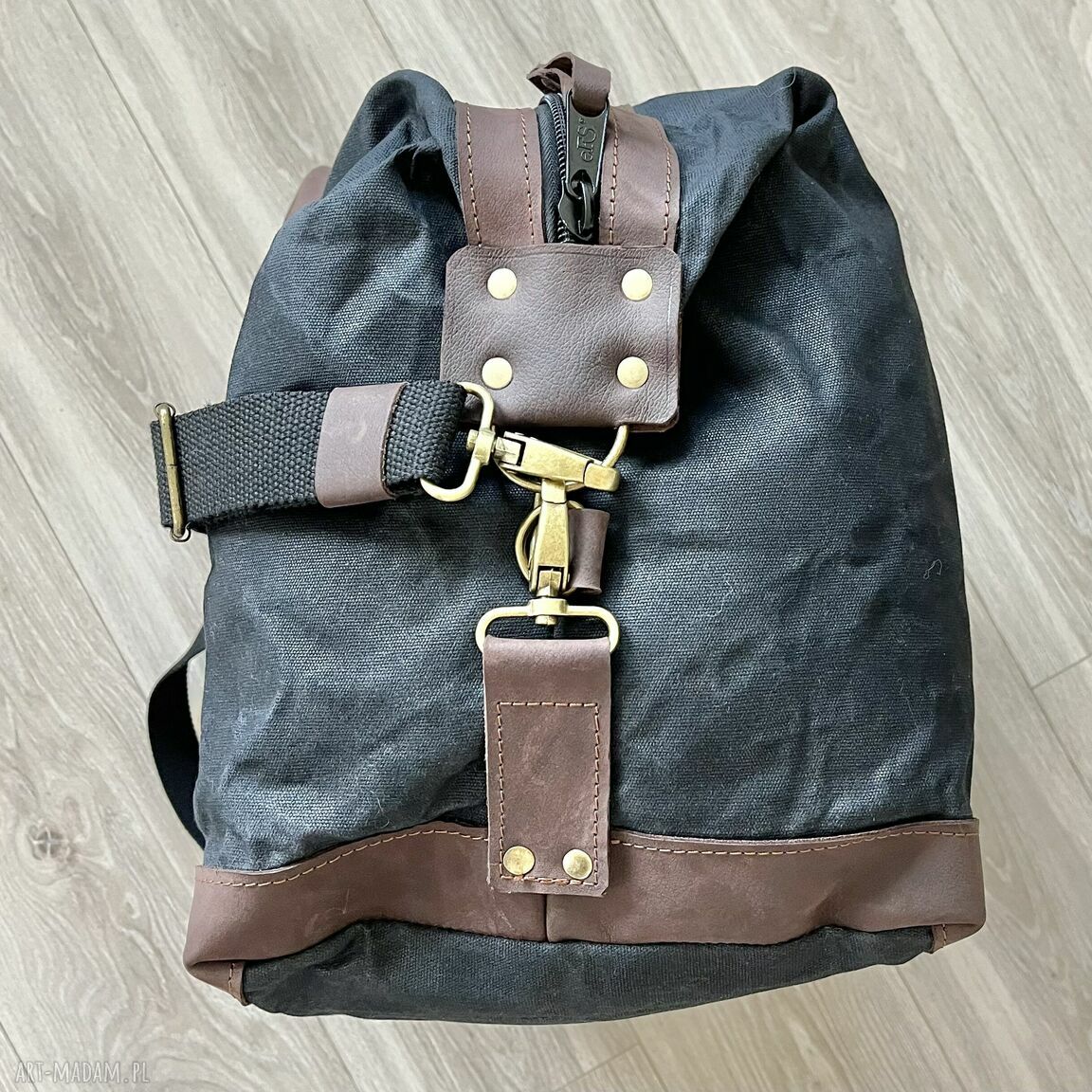 podróżne: Torba podróżna czarno brązowa ze skóry i bawełny woskowanej Vintage