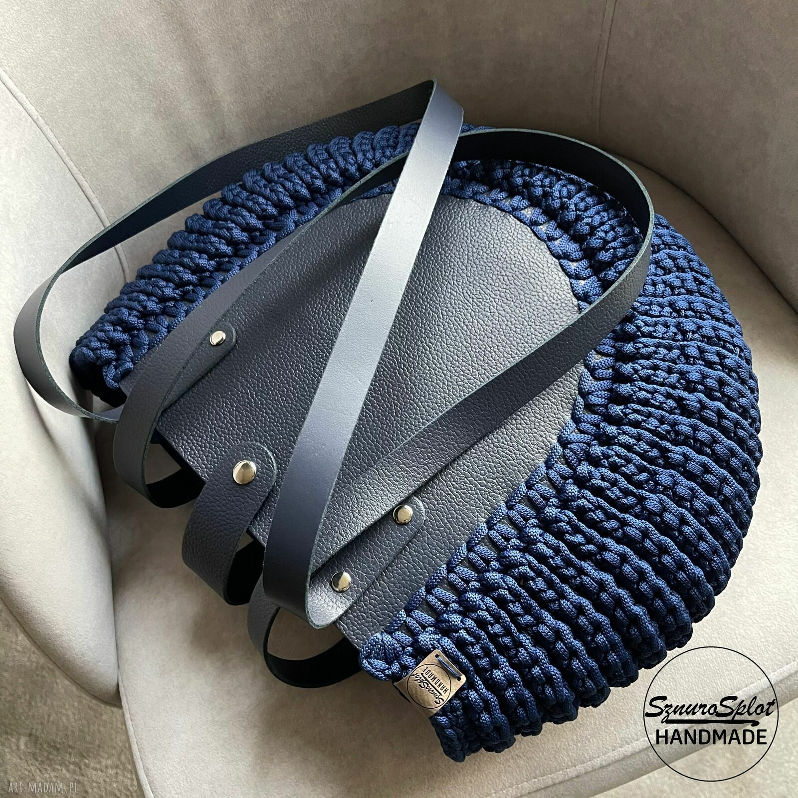 Granatowa torba na ramię handmade ze skóry i sznurka