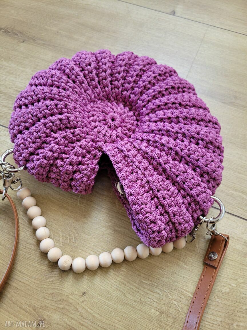 Brudnoróżowa torebka muszelka Seashell Bag MINI na lato