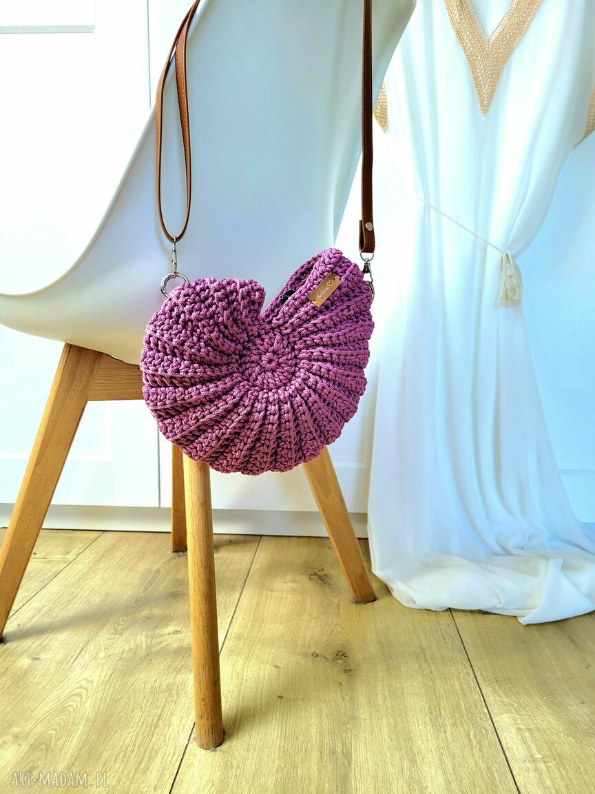 Brudnoróżowa torebka muszelka Seashell Bag MINI na lato