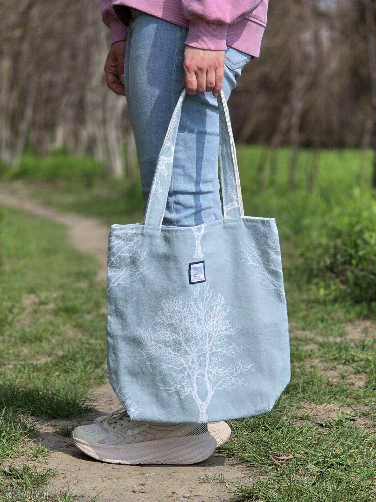 Torba shopper błękitna z upcyklingu - pojemna i lekka, z kieszonką na zamek