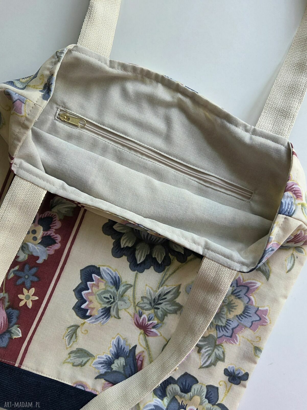 Torba shopper A4 w kwiaty - granatowa, ręcznie szyta z upcyklingu