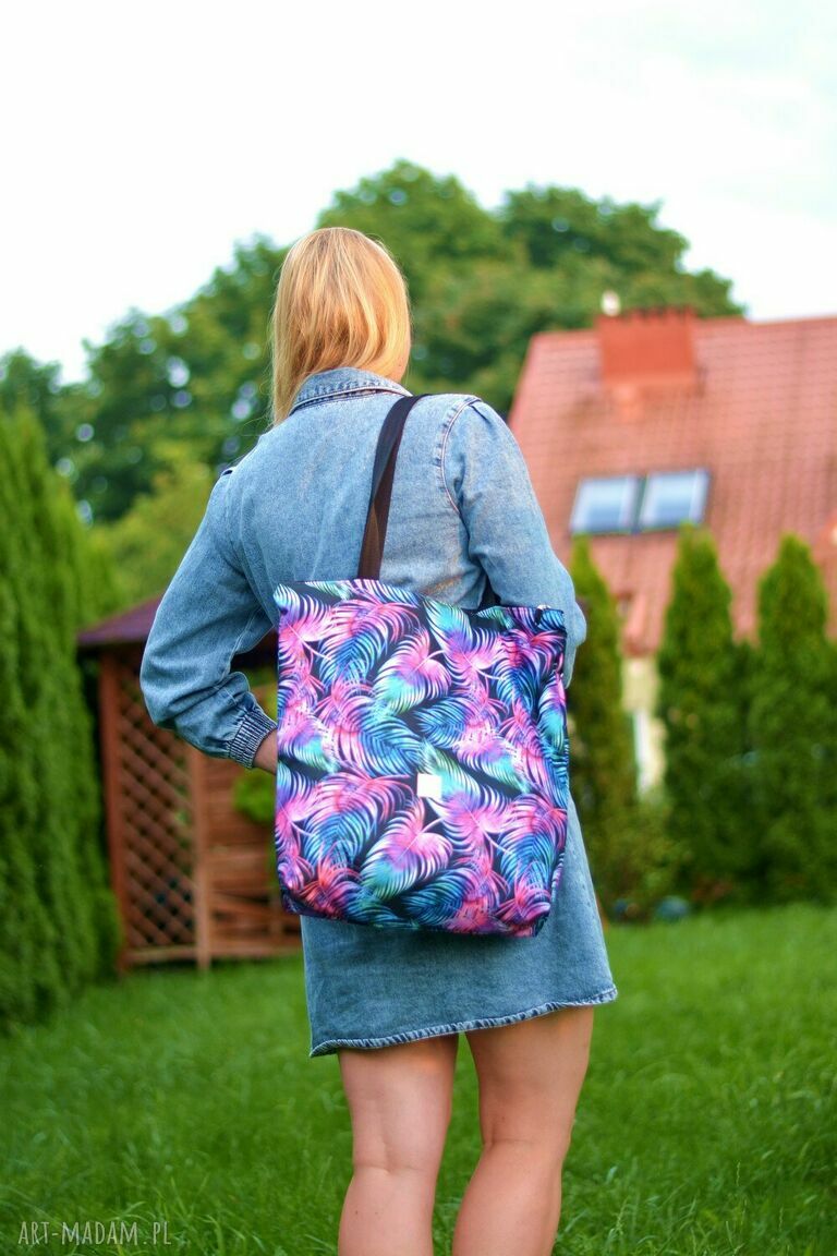 Duża wodoodporna torba shopper na ramię - tęczowe pióra