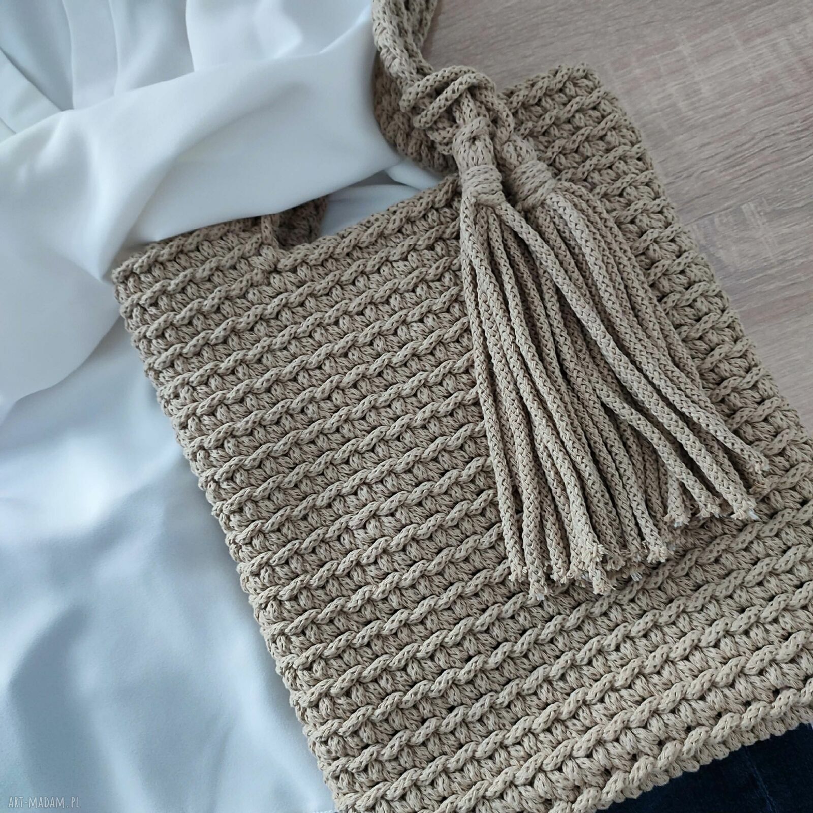 Torba szydełkowa na ramię ze sznurka bawełnianego 25x30 cm