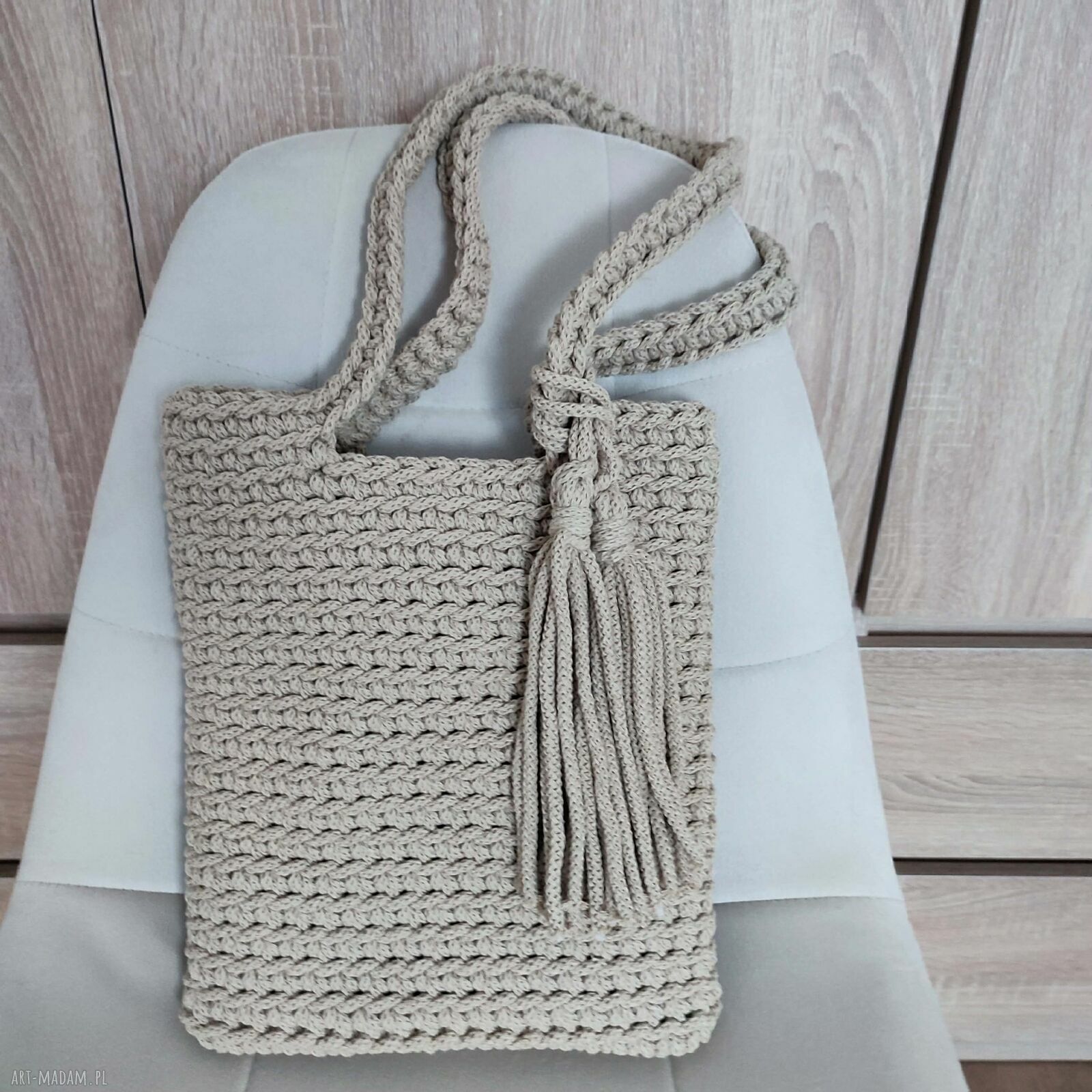 Torba szydełkowa na ramię ze sznurka bawełnianego 25x30 cm