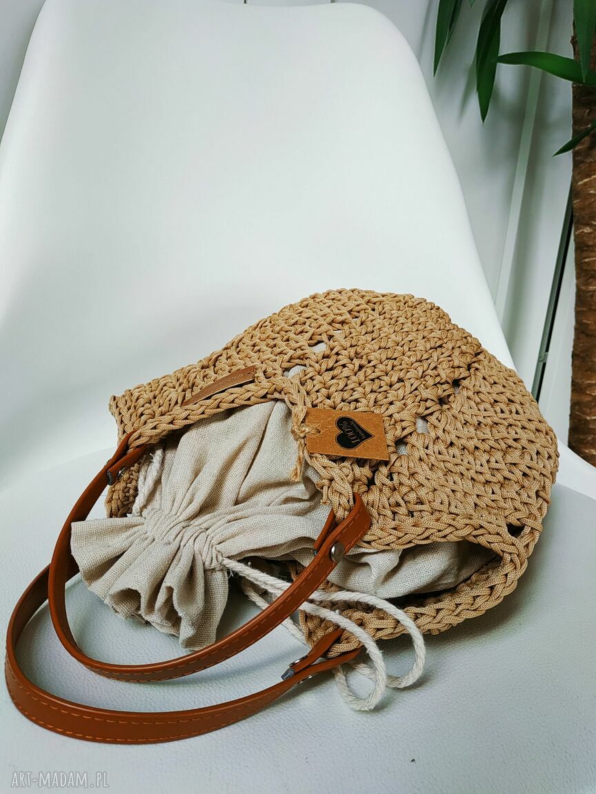 Torba Tulip Bag - ażurowa torebka na szydełku do ręki, beżowa 27x27 cm