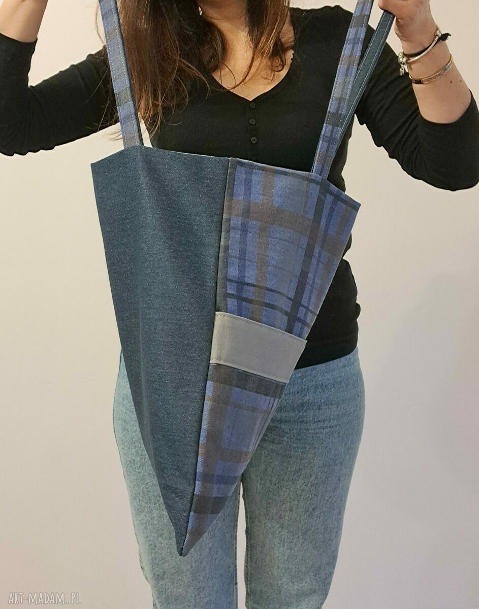Niebieska shoperka na ramię w kratę - jeans, bawełna i kieszenie na co dzień