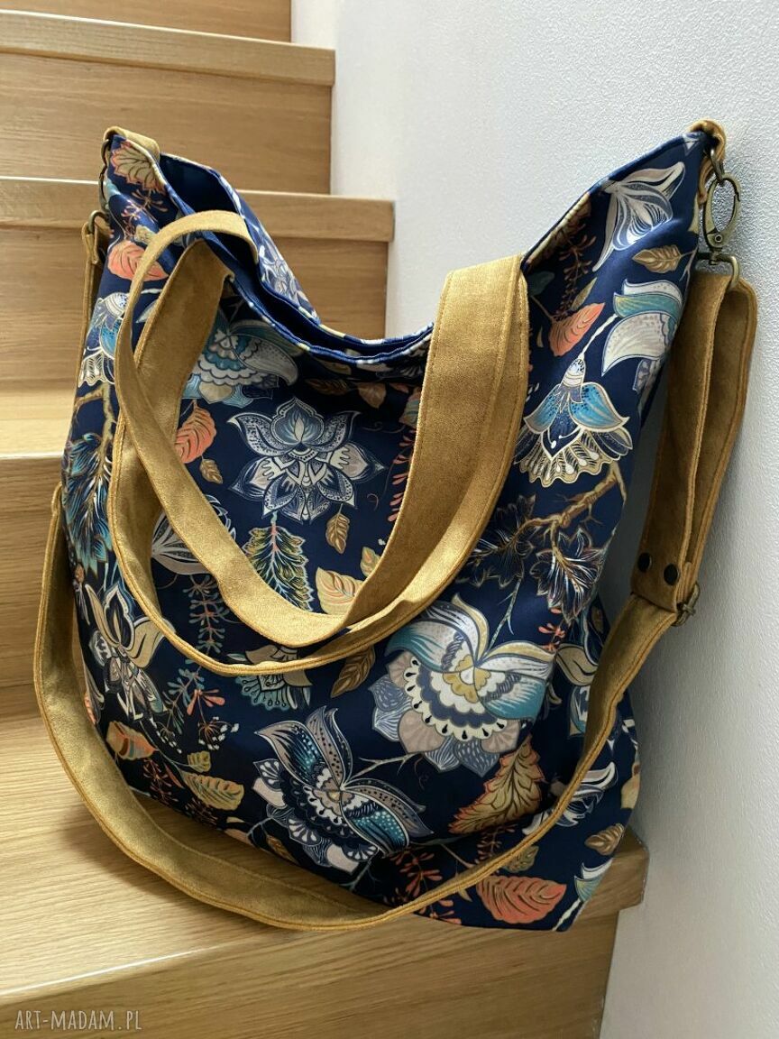 Torba na ramię XXL z weluru - print jesienne kwiaty