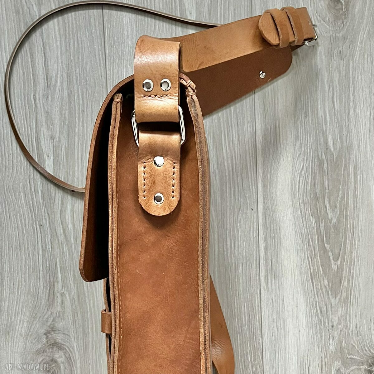 na ramię: Torba ze skóry na ramię format A4 ręcznie uszyta. Handmade