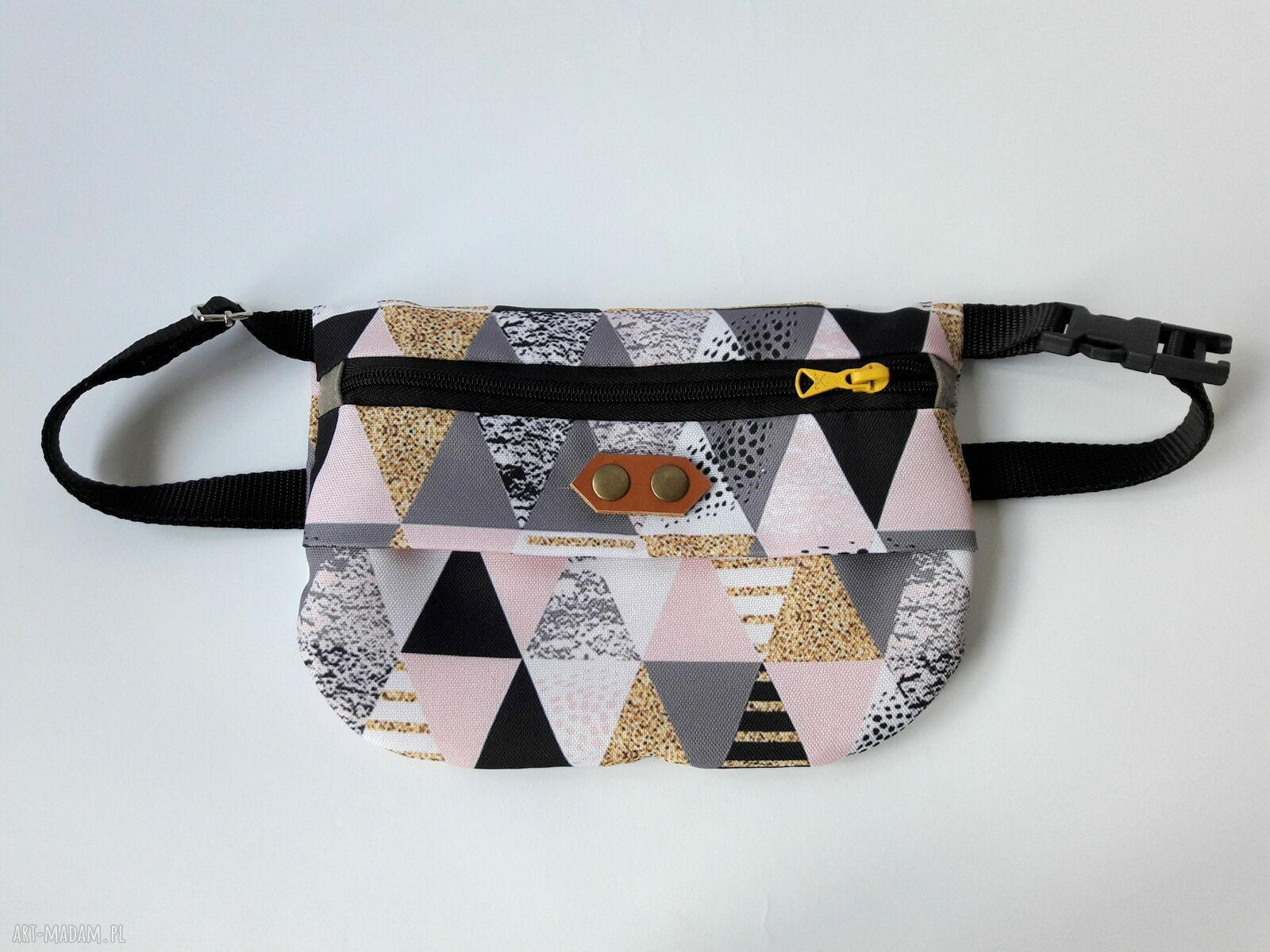 Torebka biodrowa Nerka Trojkaty - wodoodporna saszetka handmade