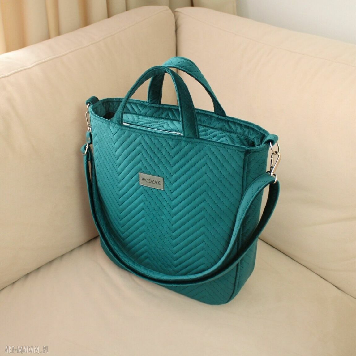na ramię: Torebka damska Aurora z turkusowego weluru Ręcznie wykonane