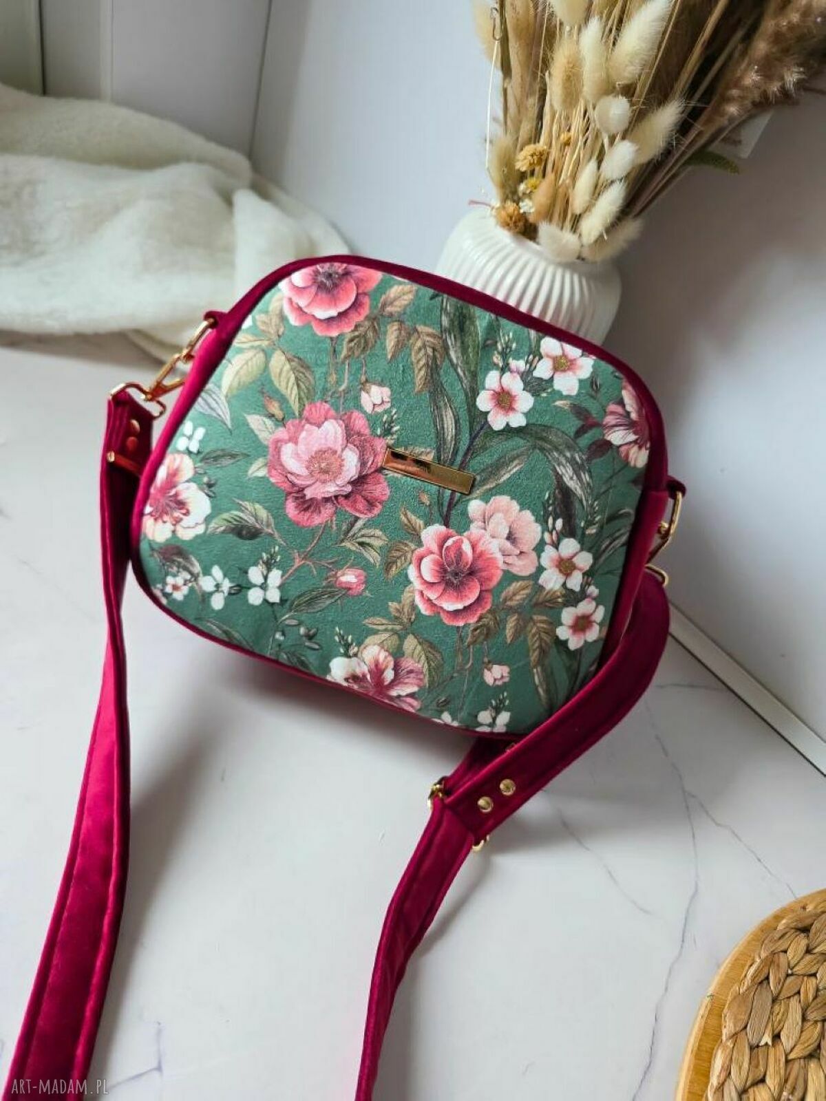 Torebka damska Box Ada z weluru - funkcjonalny handmade na co dzień