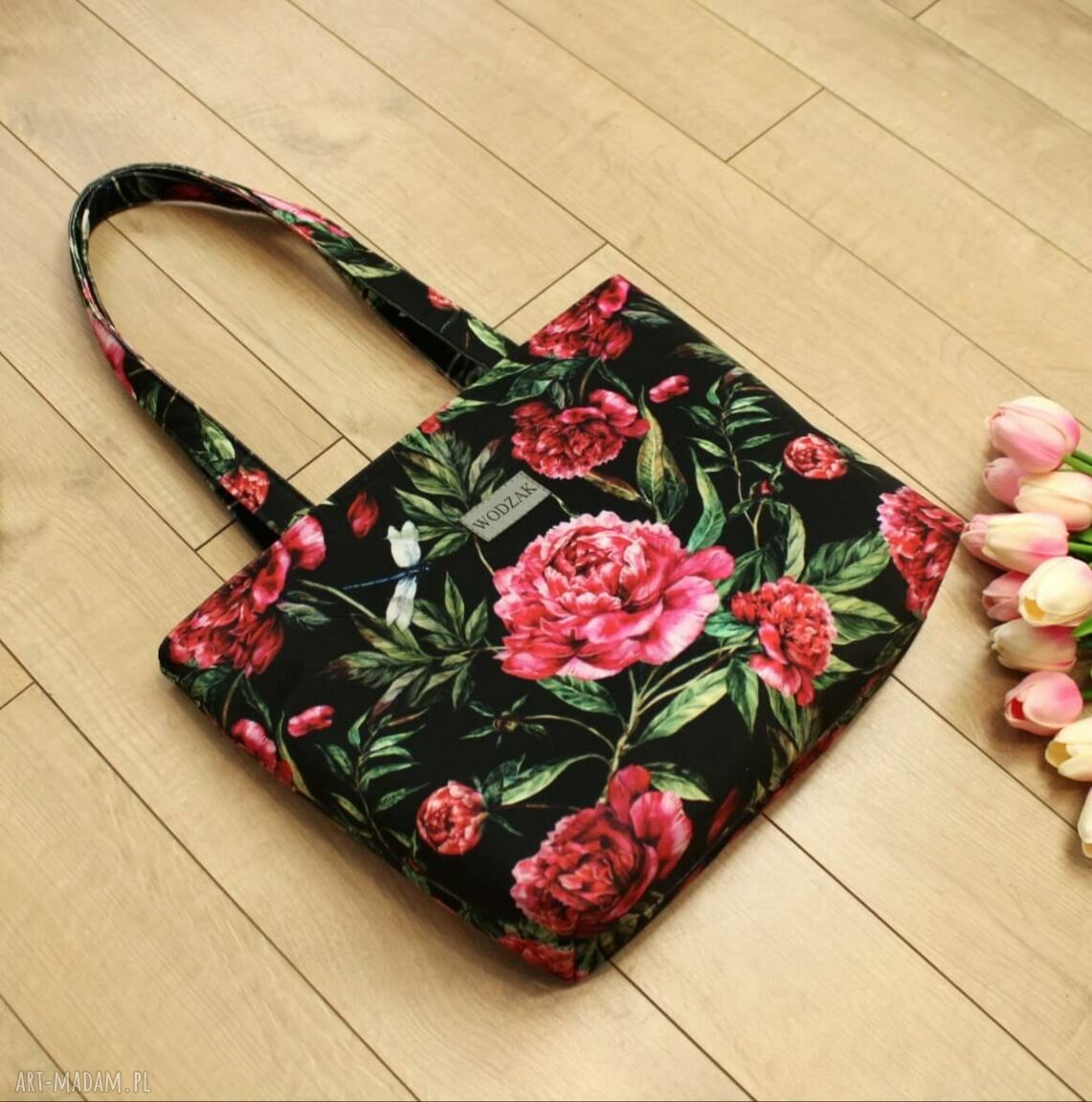 na ramię: Torebka damska Clara w czerwone piwonie Ręcznie zrobione