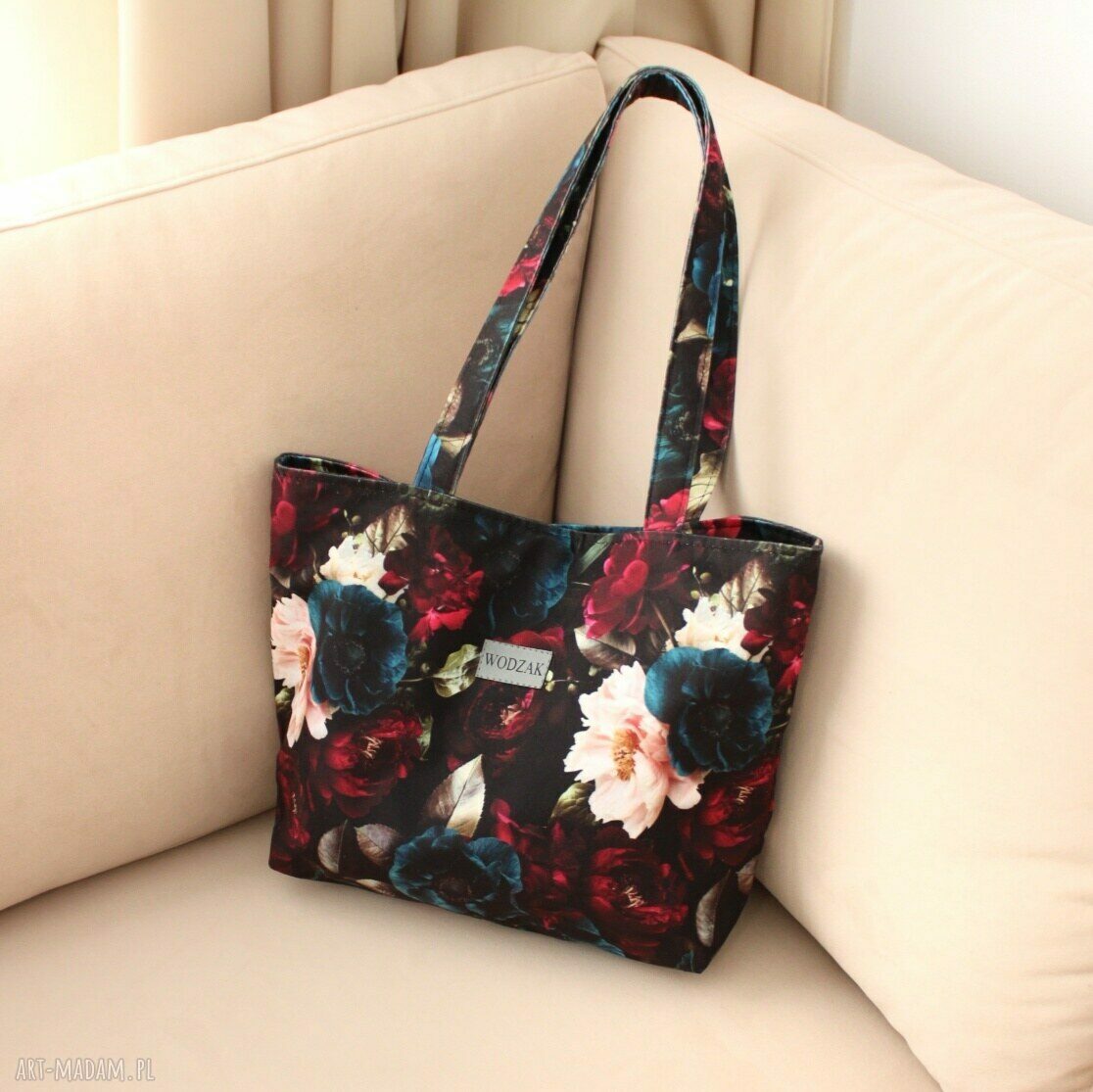 na ramię: Torebka damska Clara w dzikie róże Ręcznie zrobione