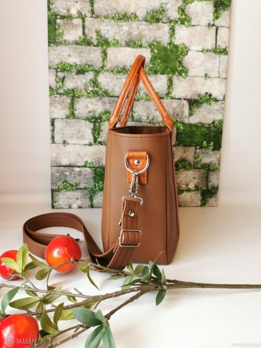 Torebka damska Sara na ramię - shopper A4 z brązowej ekoskóry