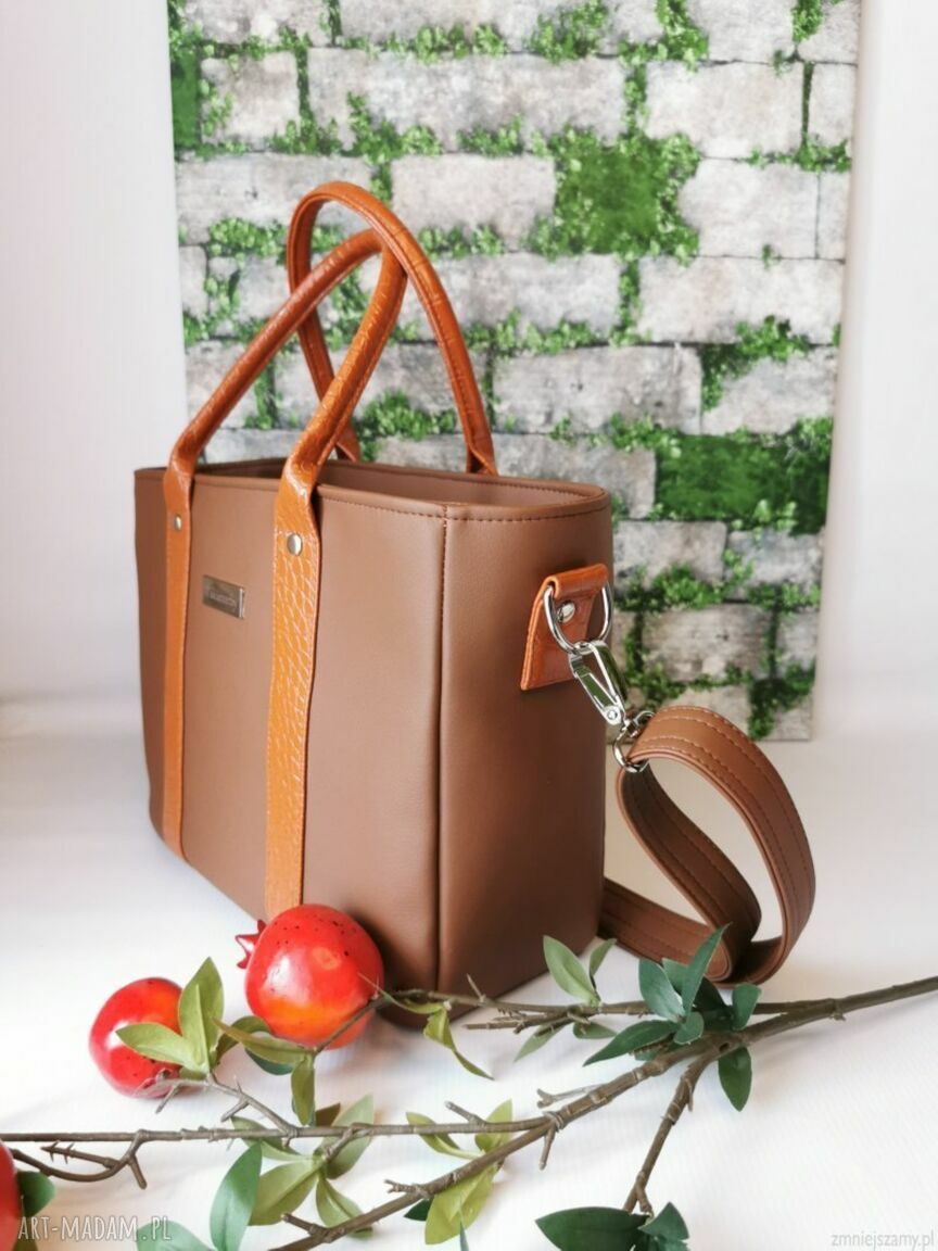Torebka damska Sara na ramię - shopper A4 z brązowej ekoskóry