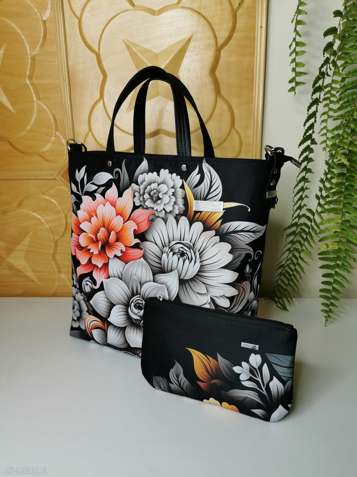 Torebka damska shopper bag na ramię z kosmetyczką - bukiet kwiatów