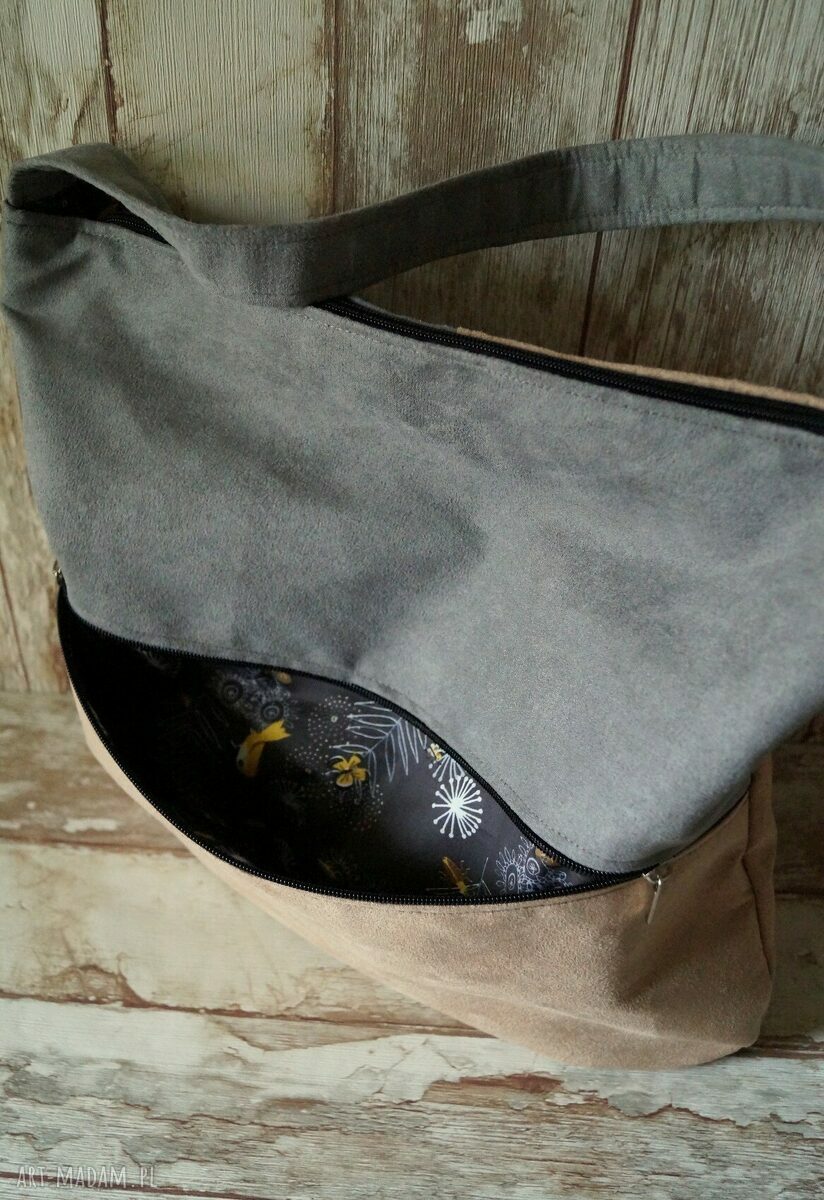 Torebka hobo na ramię z alcantary i pelikanową podszewką