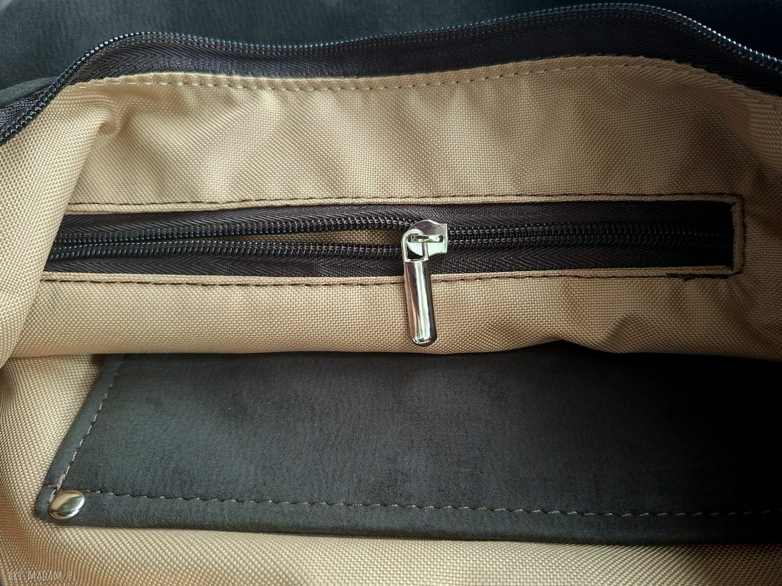 Torebka Hobo z zamszu tapicerskiego Czekoladowa na ramię - handmade