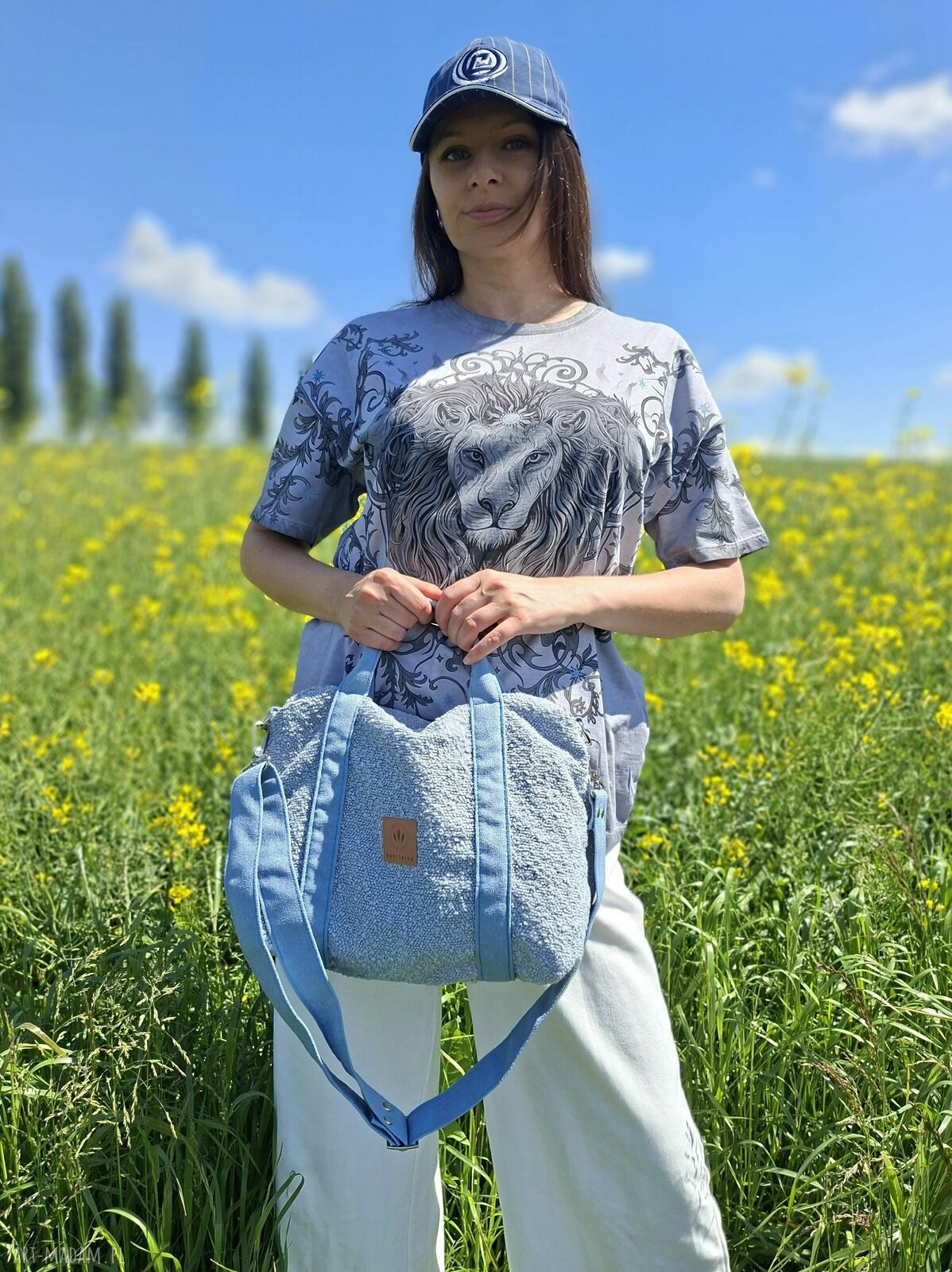 Torebka kuferek z tkaniny boucle - Niebieski travel bag