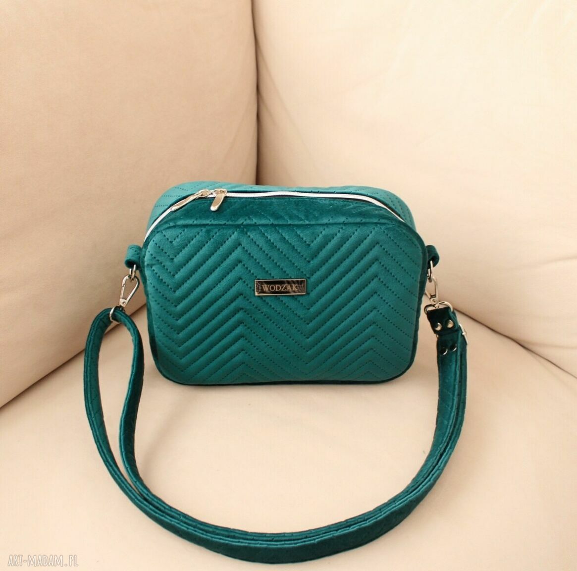na ramię: Torebka listonoszka z turkusowego weluru Ręcznie zrobione