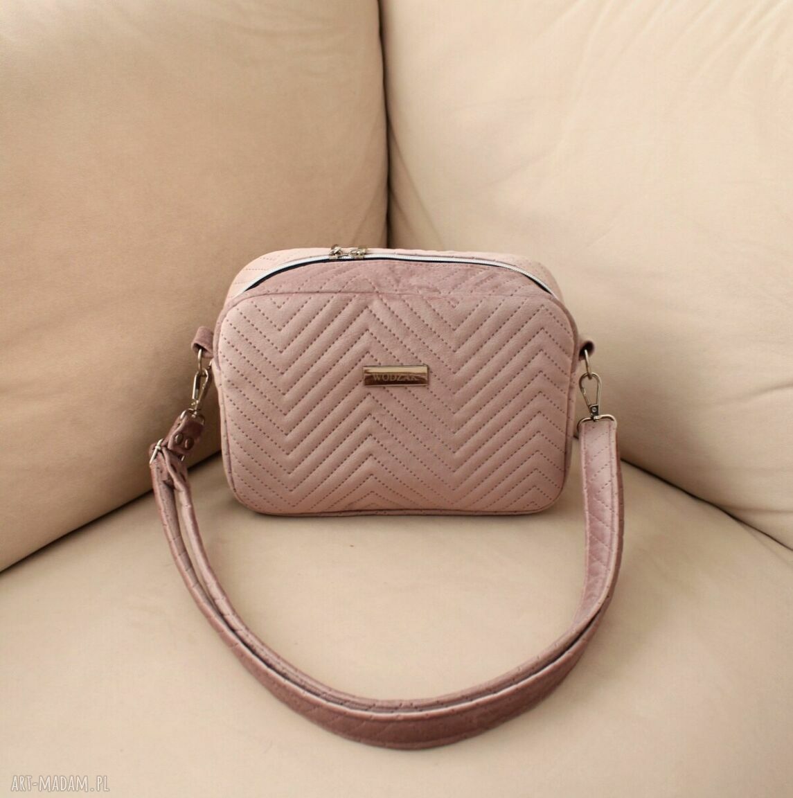 na ramię: Torebka listonoszka z wrzosowego weluru Ręcznie zrobione