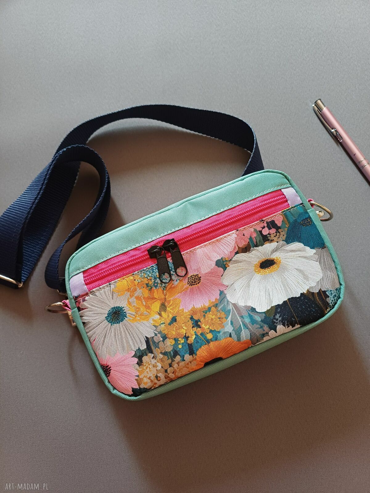 Saszetka na telefon na ramię w kwiaty - Catoo accessories wodoodporna