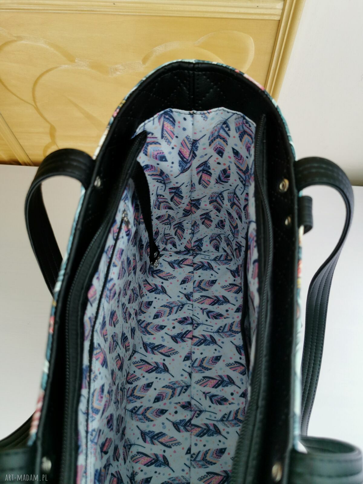 Torebka shopper na ramię z kosmetyczką i portfelikiem - muszle